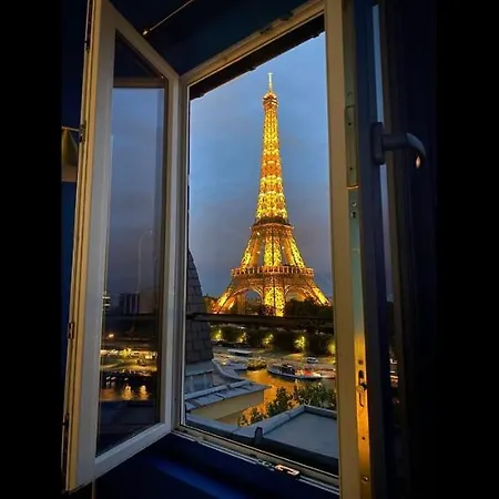 Eiffel Tower Romantic View Apartamento